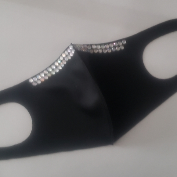 Rhinestones mask - Picture 2 of 3